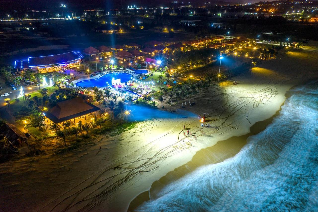 Sao Mai Beach Resort Tuy Hoa Bagian luar foto